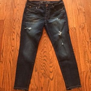 America Eagle Distressed Jeans